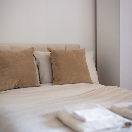 Aryas Apartments London Edgware Kültér fotó