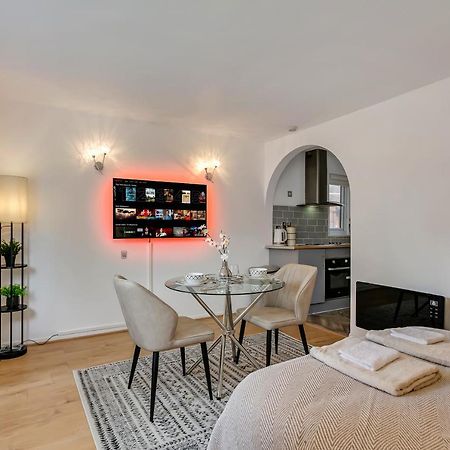 Aryas Apartments London Edgware Kültér fotó